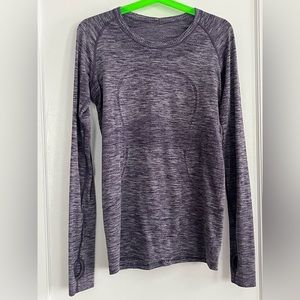 Lululemon Swiftly Tech Long Sleeve Crew Heathered purple pullover shirt, 8